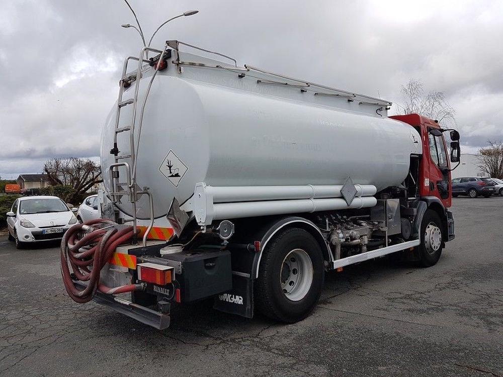 camion_citerne_renault_premium_320dci_dot_19d_oil_tank_arriere.jpg